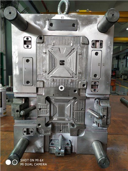 Plastic Auto Parts Sensor Mould